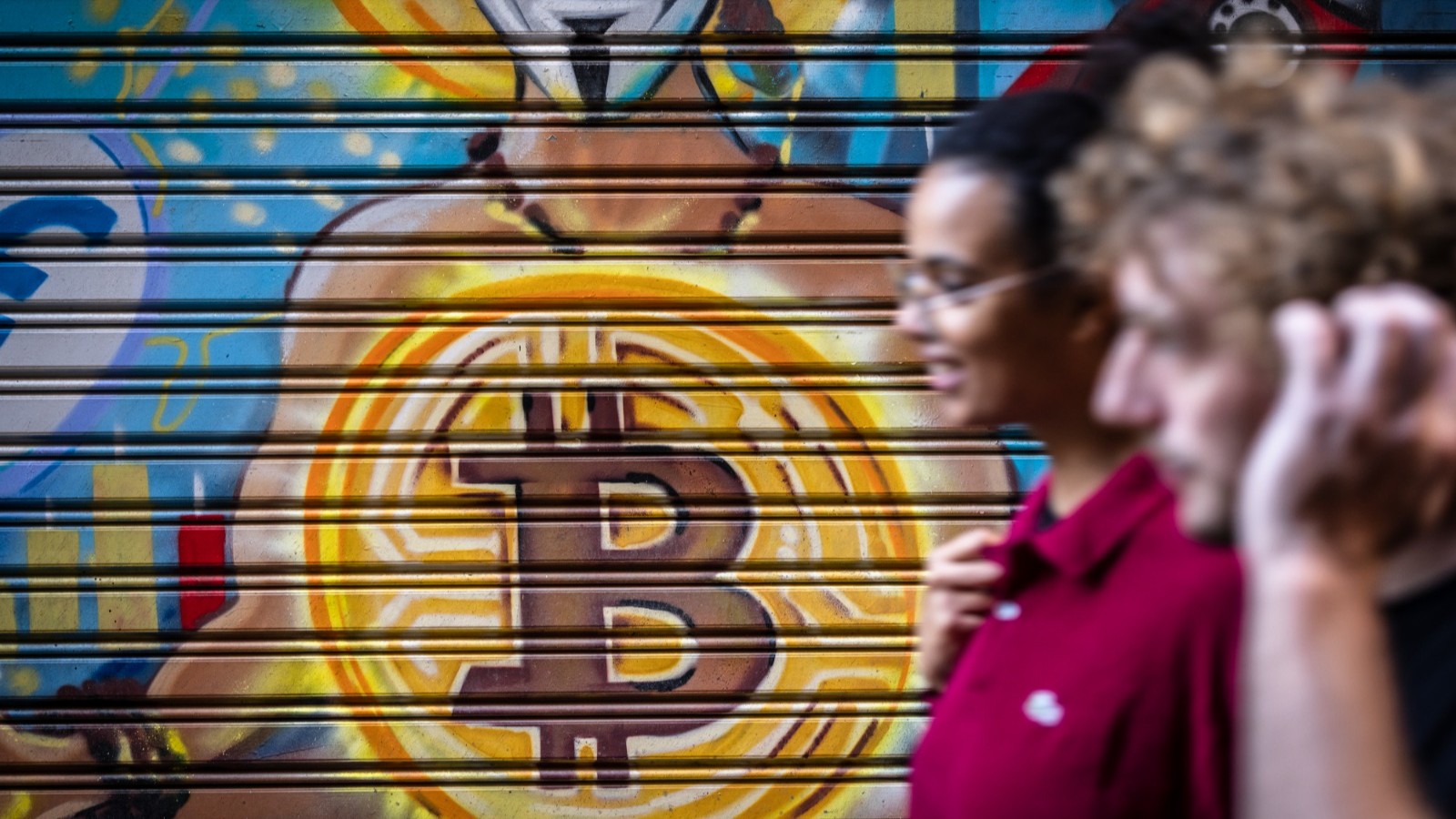 بتكوين تكسر حاجز 90 ألف دولار مع عودة شهية المخاطرة قبل 2026 