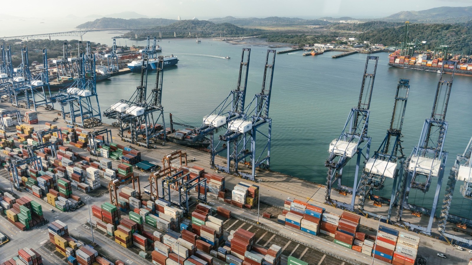 بنما تبطل قانونية صفقة موانئ ملياردير من هونغ كونغ 