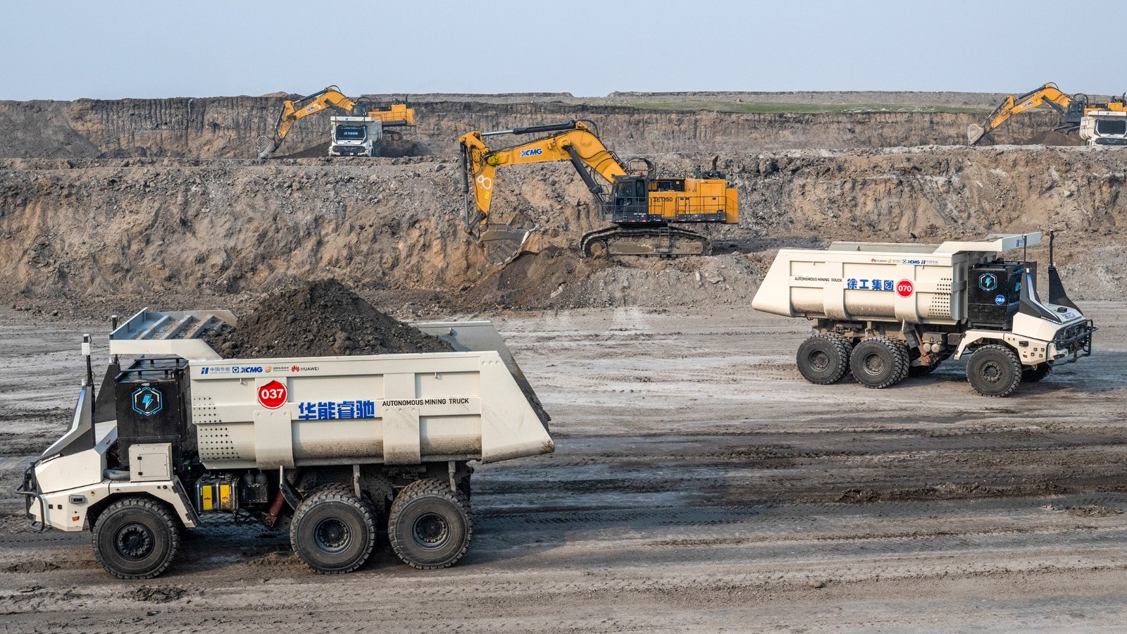 الصين تواجه تكلفة تفكيك أكبر صناعة فحم في العالم 