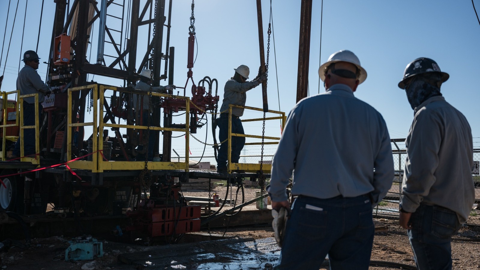 منتجو النفط والغاز اقتنصوا فرصة صعود الأسعار قبل الانهيار 