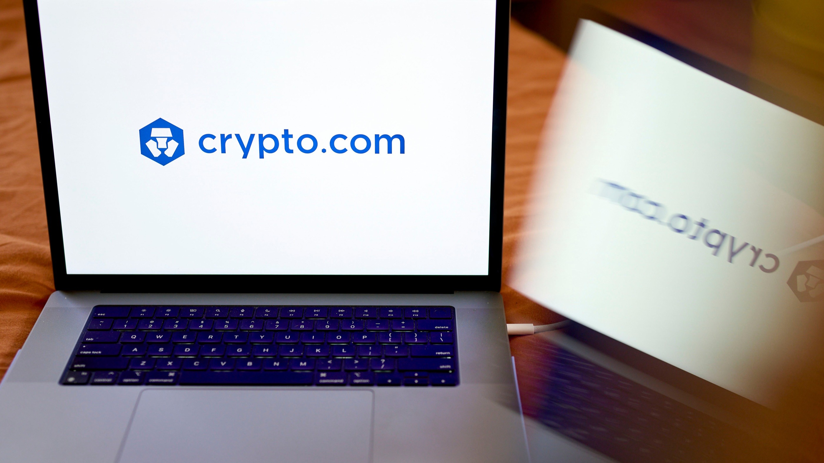 quot;كريبتو دوت كومquot; تنال موافقة مشروطة لترخيص بنك في أميركا 