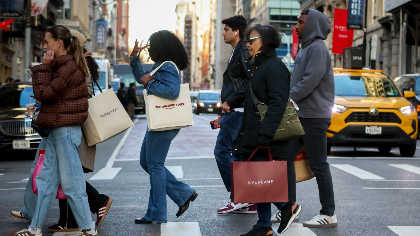 أول قراءة للناتج المحلي الأميركي في 2026.. ماذا ستكشف؟ 
