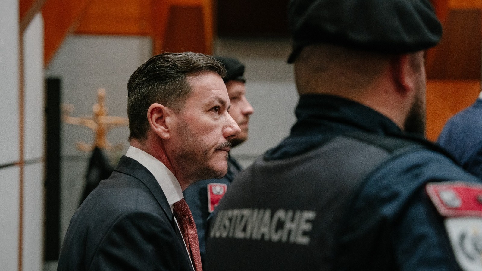 حكم لصالح quot;مبادلةquot; بـ830 مليون دولار يختبر قانون إعسار نمساوي 