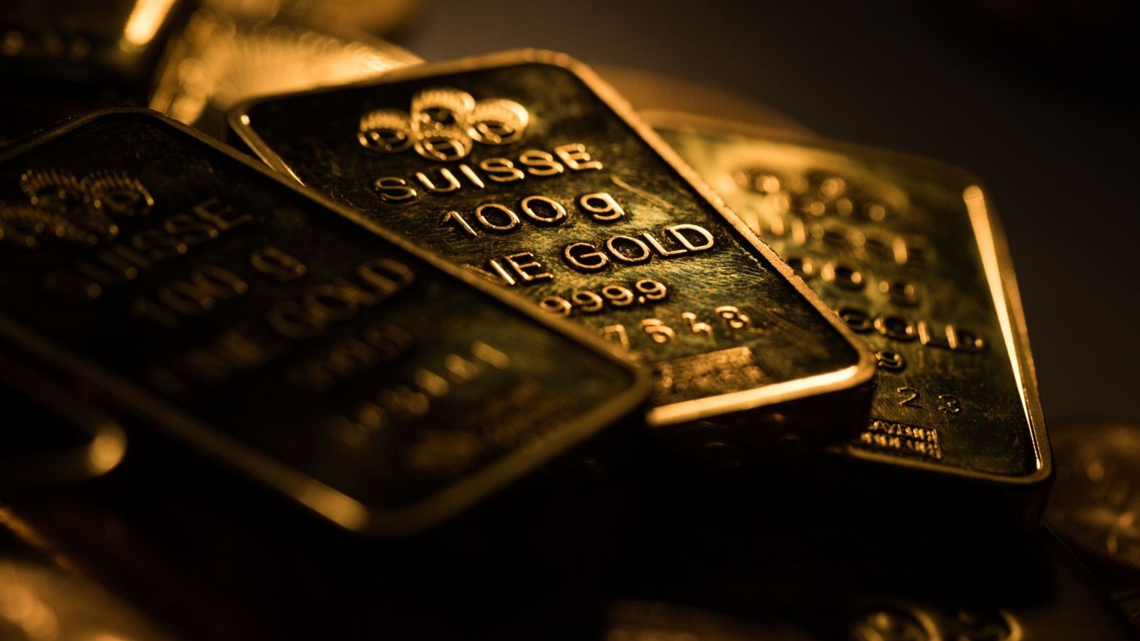 سعر الذهب يسجل مكاسب للشهر السابع مع تصاعد التوترات بين أميركا وإيران 