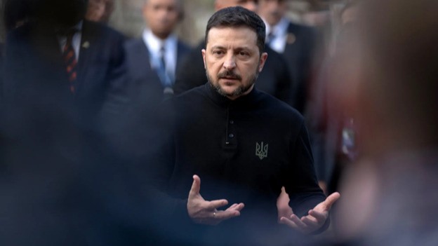 زيلنيسكي: واشنطن تعرض إجراء محادثات ثلاثية مشتركة مع روسيا وأوكرانيا 