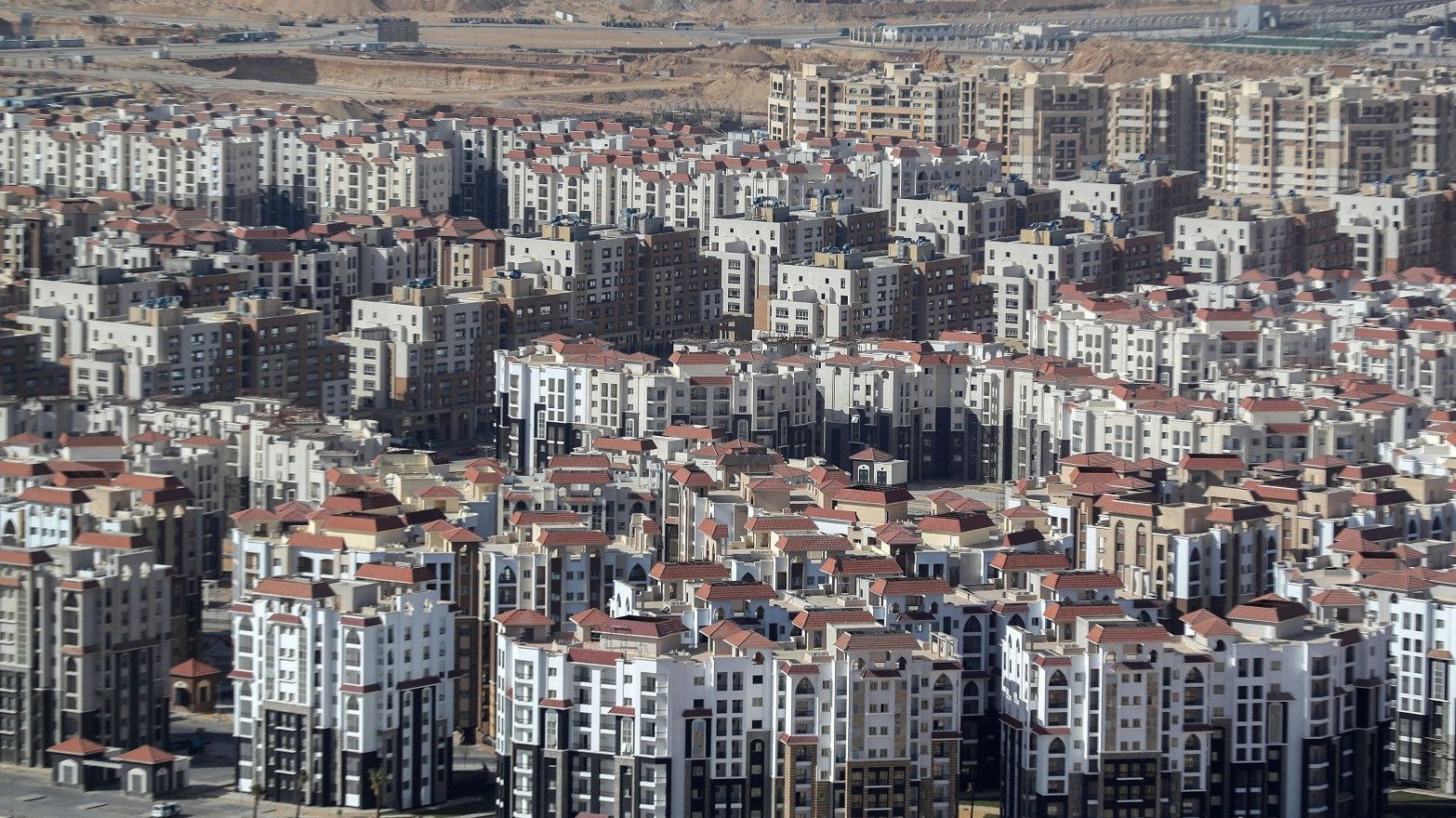 مصر تستبعد تيسيرات جديدة للمطورين العقاريين المتعثرين 