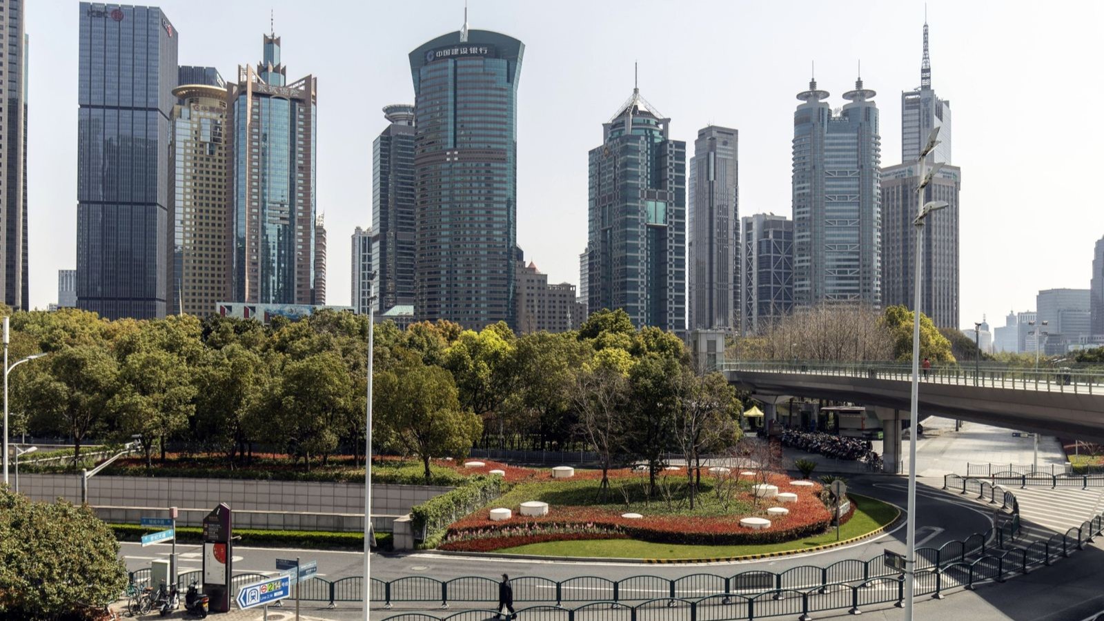 انسحاب صيني من أسهم بقيمة 68 مليار دولار لكبح الصعود المفرط 