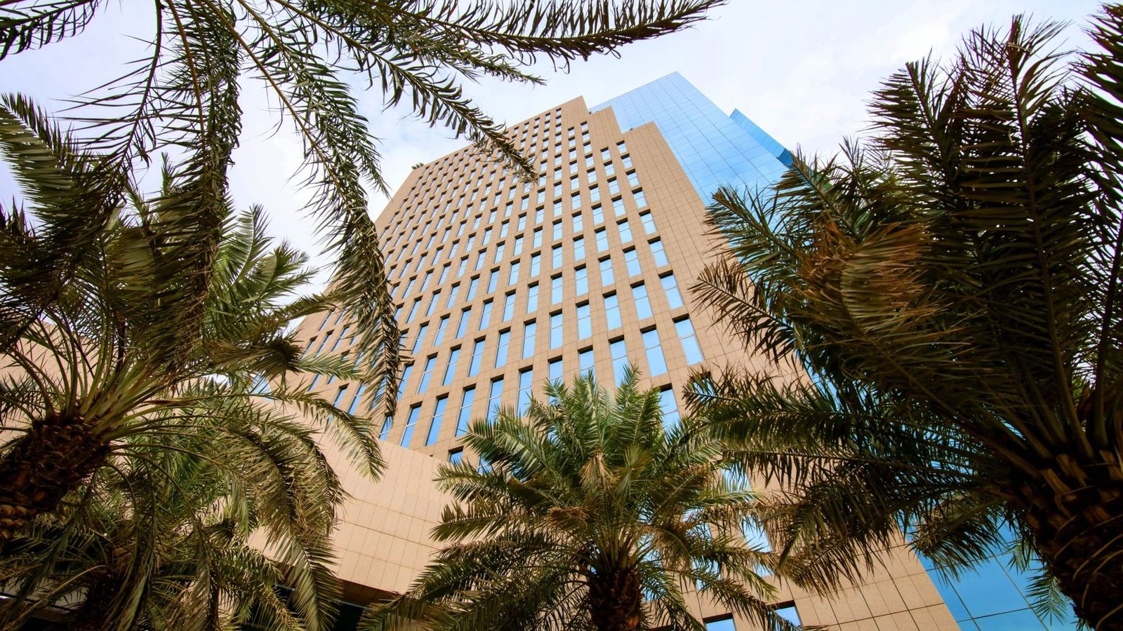 الفطيم للتجزئة لـquot;الشرقquot;: ندعم تحقيقات السعودية في قضية quot;سينومي ريتيلquot; 