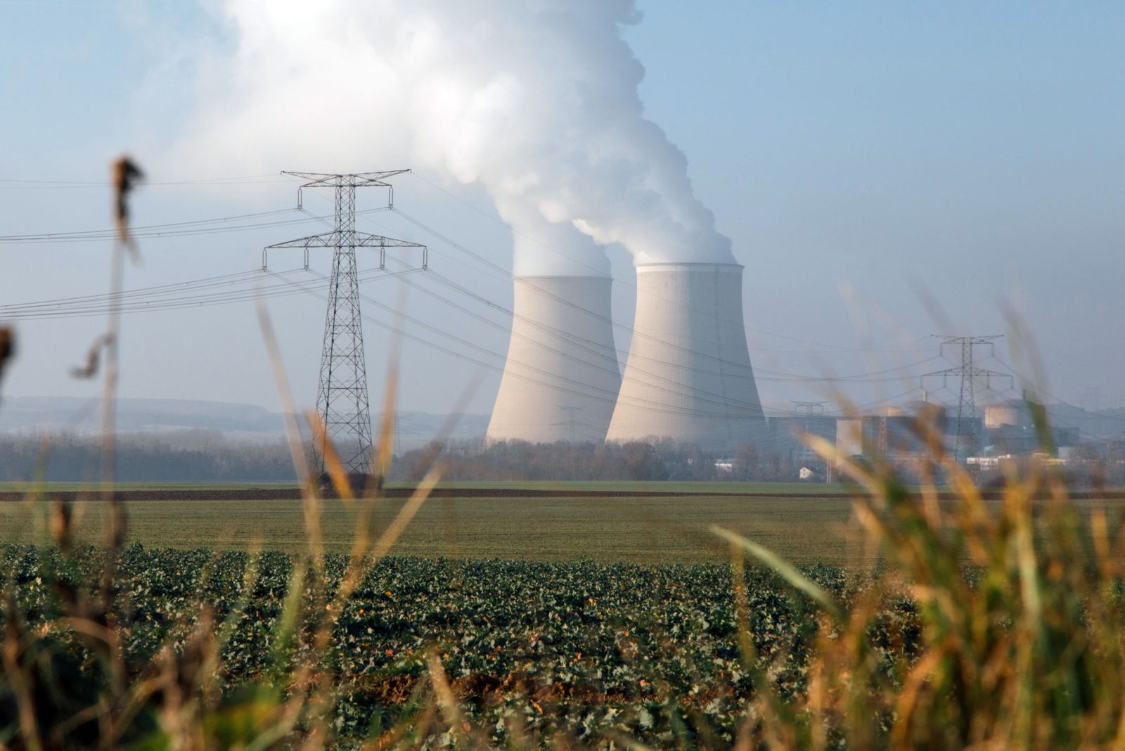 بريطانيا تعطي الضوء الأخضر لإنشاء محطة نووية كبرى جديدة