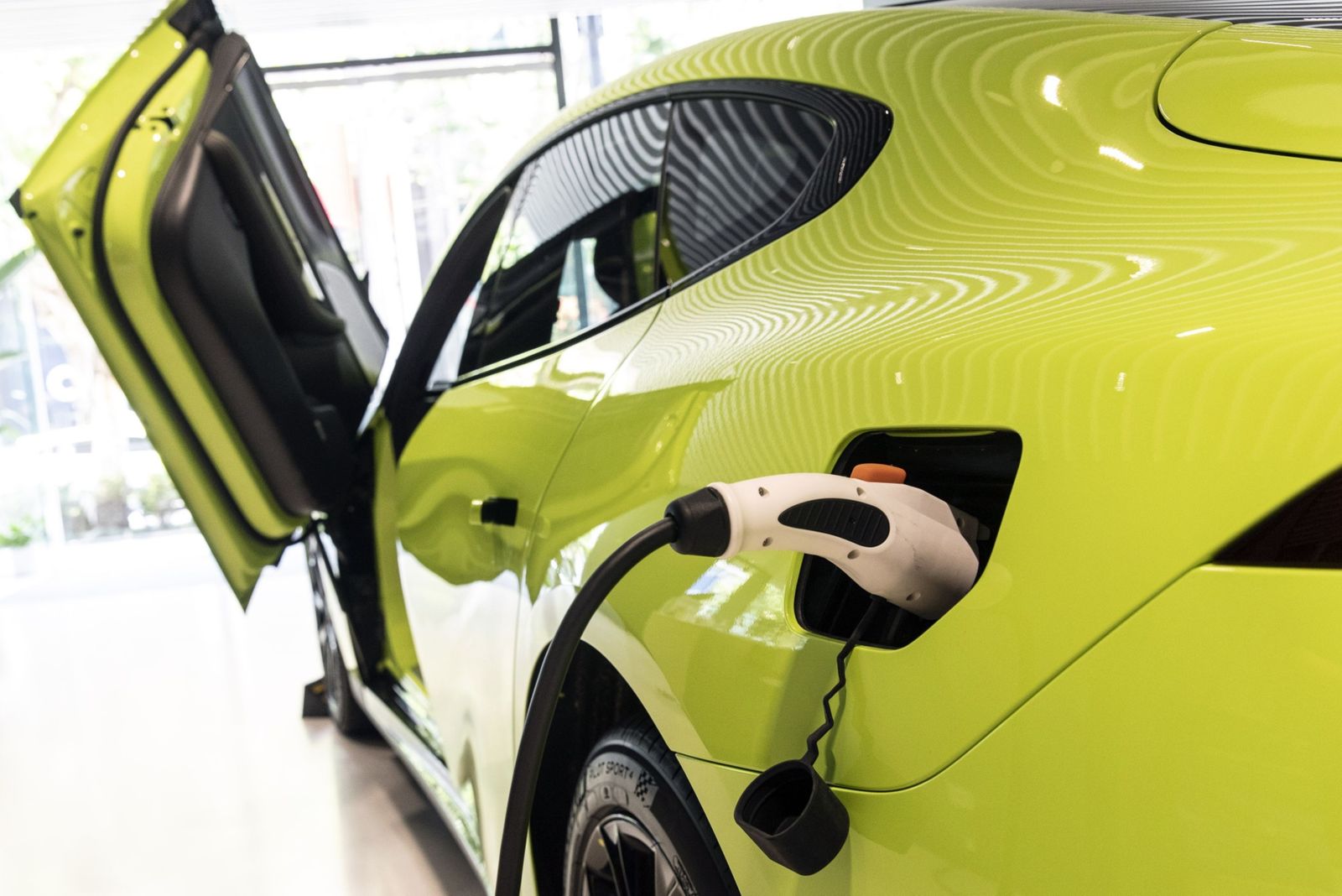 مشروع ألماني لاستخراج الليثيوم يجعل السيارات الكهربائية أكثر صداقة للبيئة