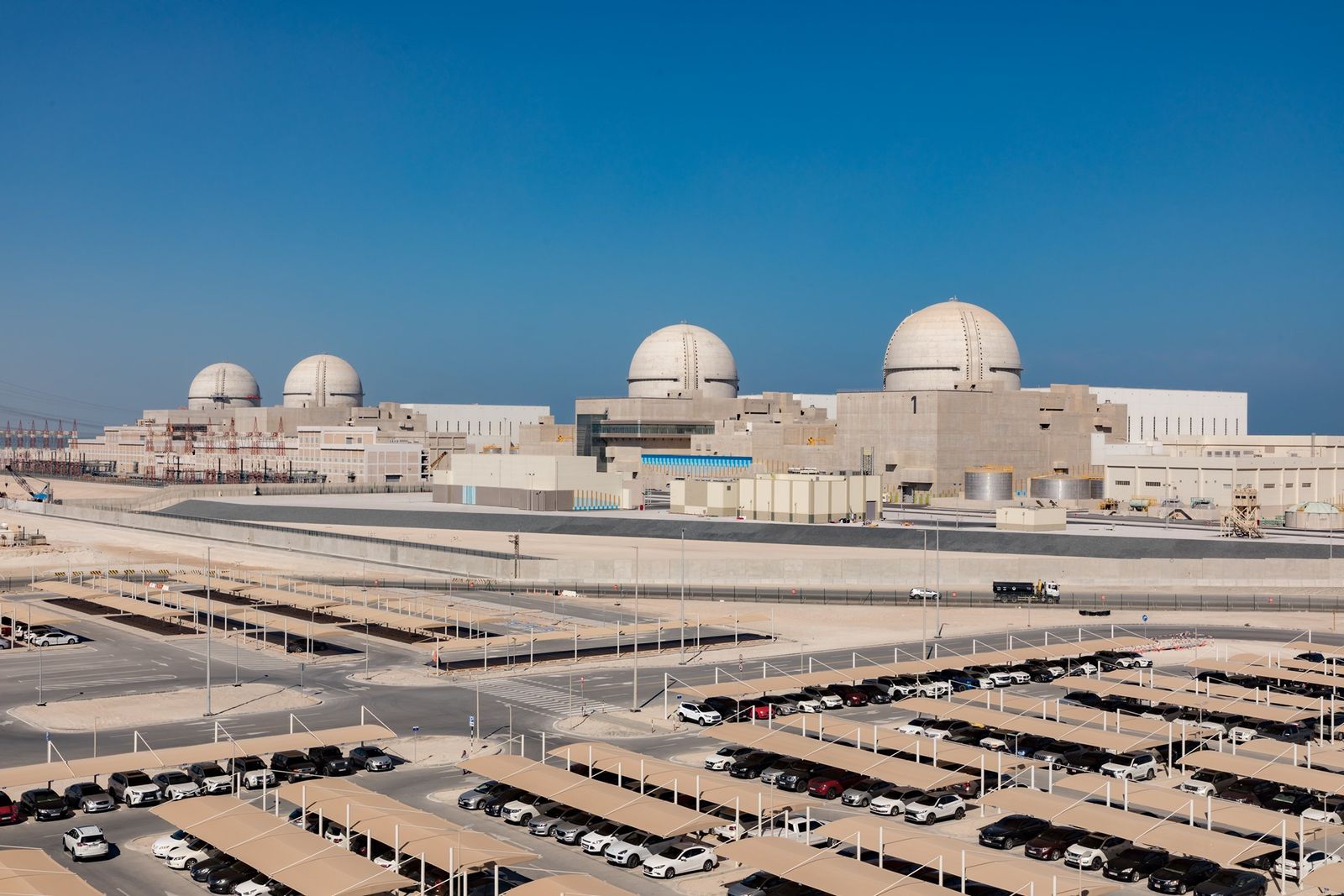 المزروعي: 25% من الطاقة الكهربائية المولدة في الإمارات نووية في 2024