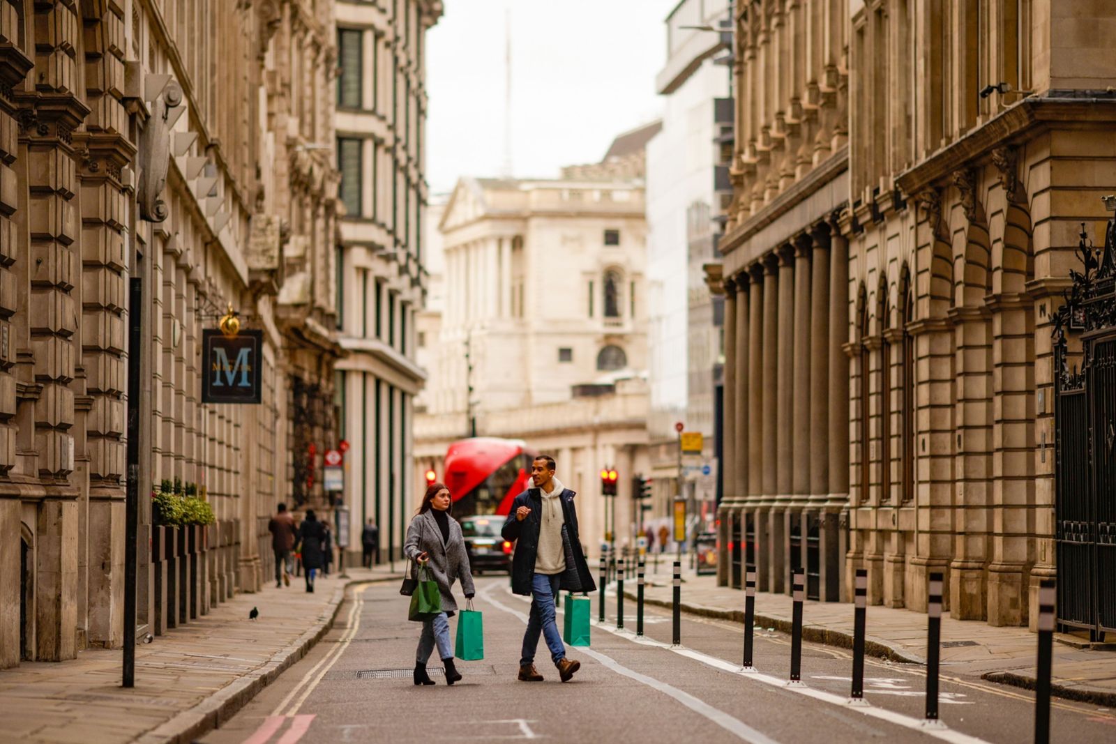 تكاليف الديون البريطانية تسجل أكبر ارتفاع منذ 11 عاماً مع زيادة التضخم