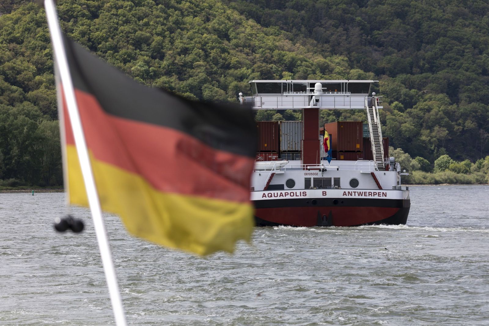 ألمانيا تتقدم لإزاحة اليابان عن عرش ثالث أكبر اقتصاد بالعالم