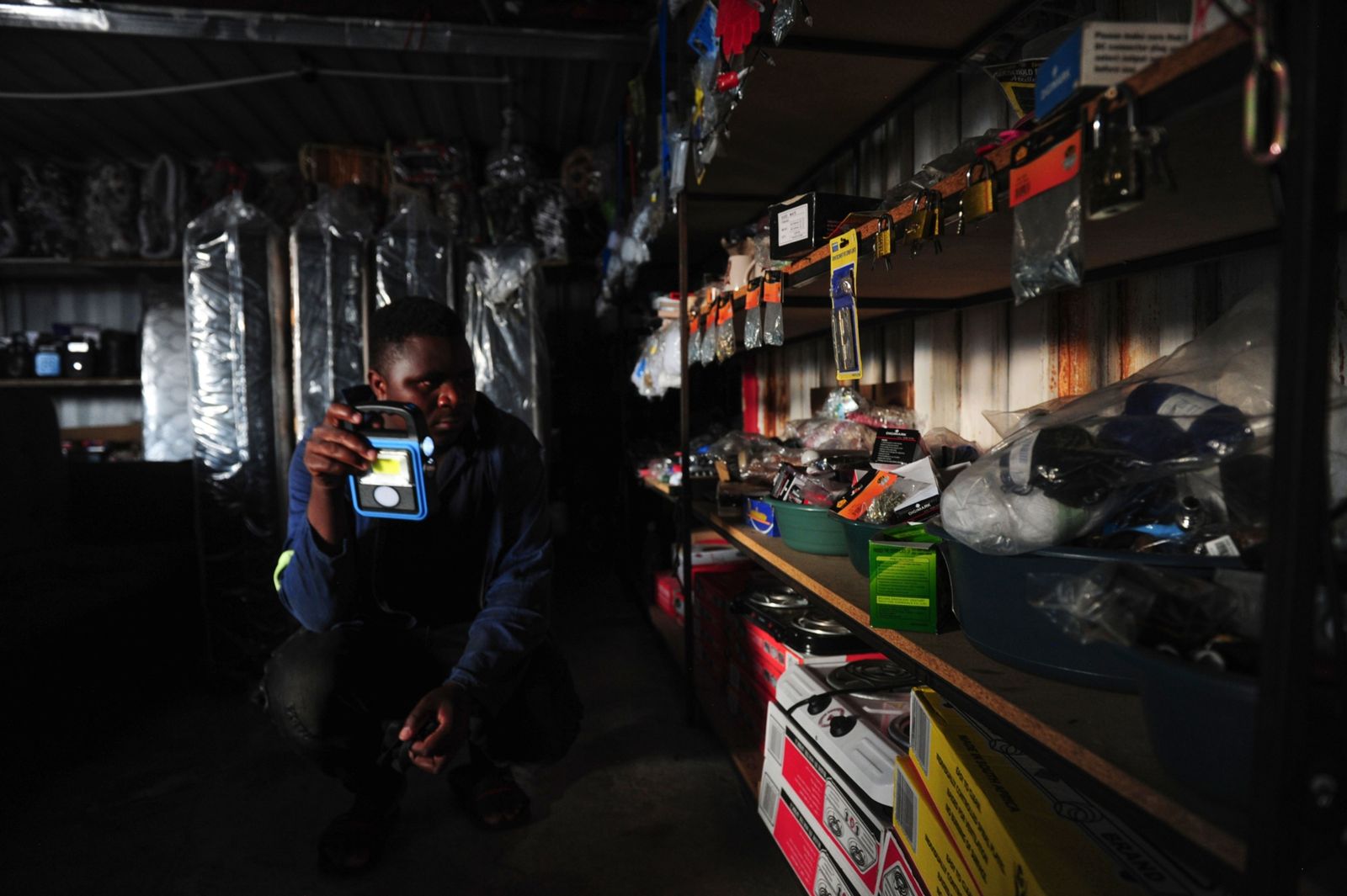 انقطاعات الكهرباء تتسبب في انكماش حاد لاقتصاد جنوب أفريقيا