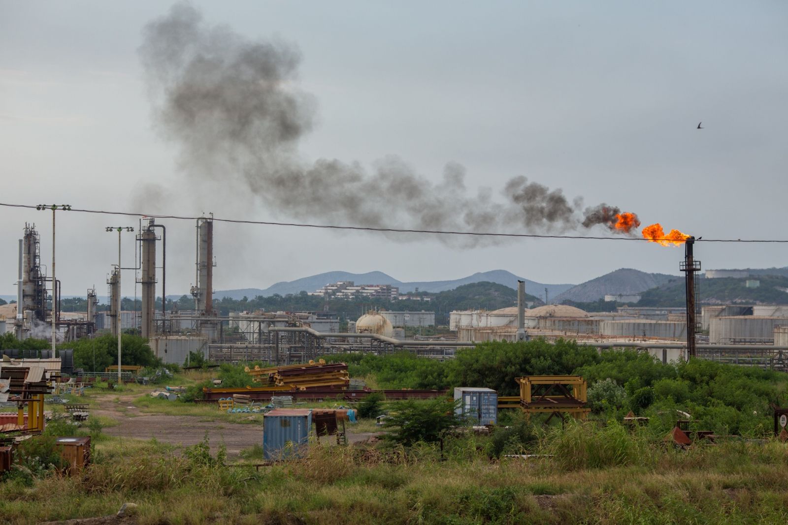 الغاز الطبيعي.. أمل جديد لإنقاذ اقتصاد فنزويلا المنهار
