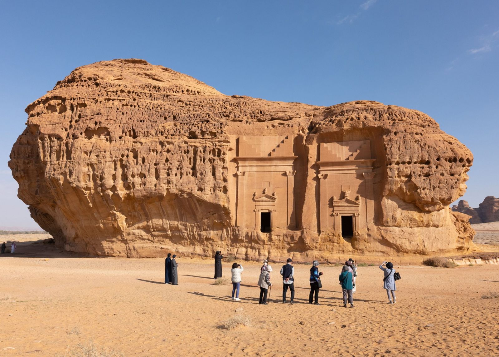 دور القطاع غير النفطي السعودي يتعاظم في أكبر مصدّر نفط بالعالم