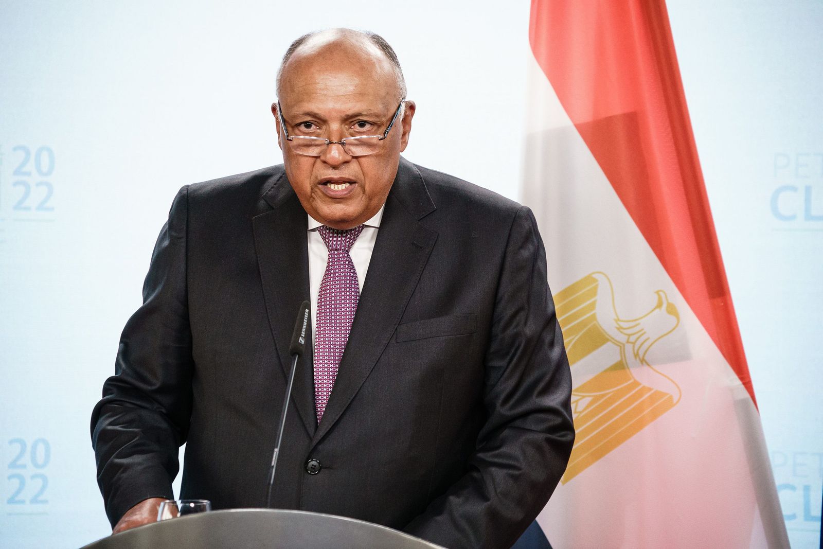 وزير خارجية مصر: الطاقة والغذاء يتحديان أولوية تغير المناخ بمؤتمر 