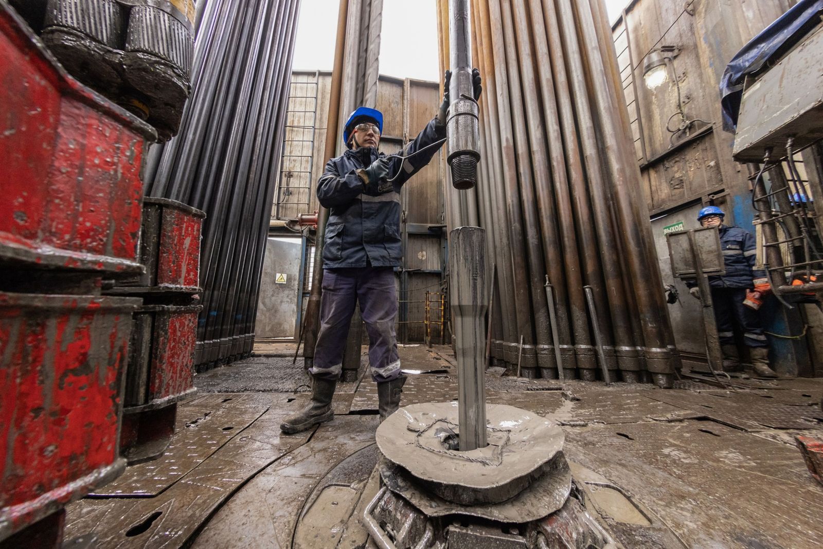 روسيا تعزز إنتاجها النفطي في يناير دون تلبية حصتها في تحالف 