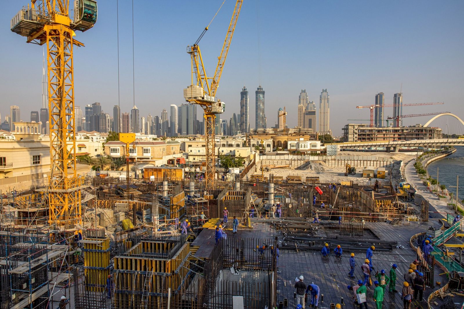دبي تخالف موجة التراجع العالمي في مبيعات المنازل الفخمة