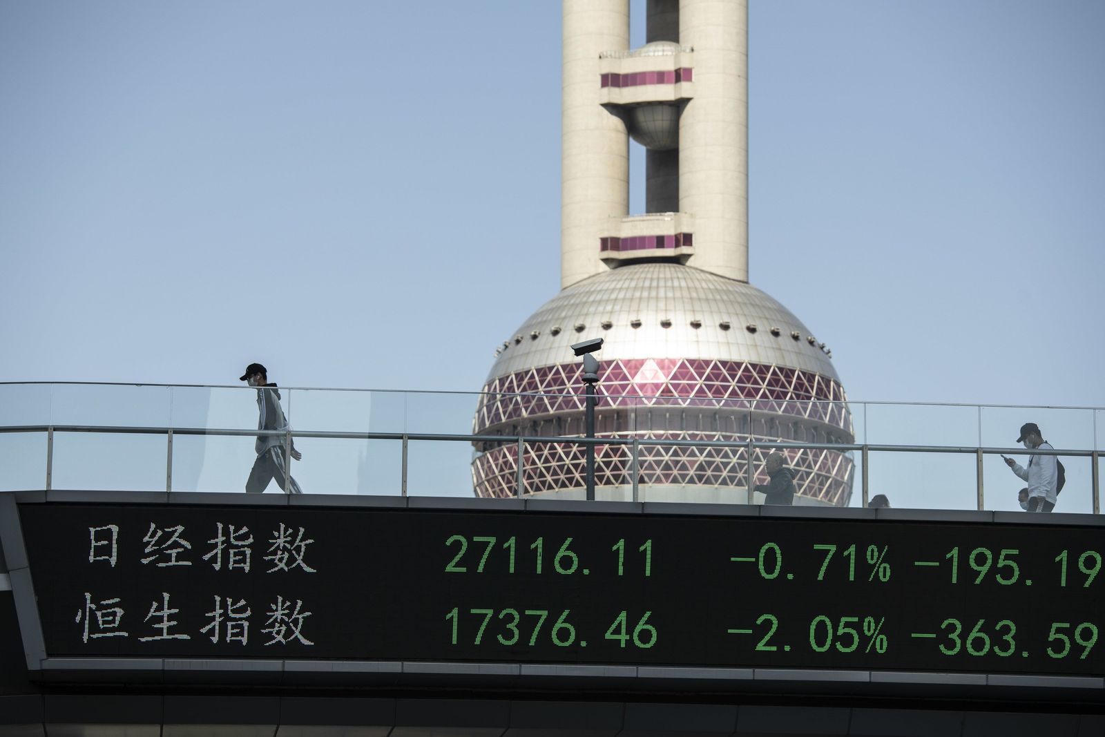 الأسهم الصينية تزيد ارتفاعها التاريخي مع تنامي مؤشرات إعادة فتح الاقتصاد