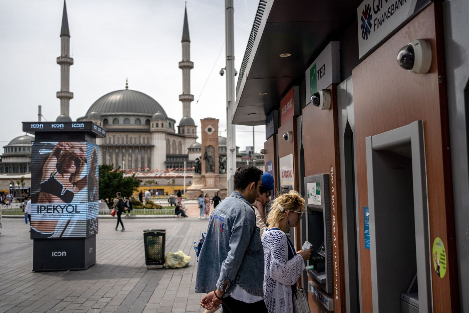 تركيا تبيع صكوكاً بـ2.5 مليار دولار في أول سندات دولارية بعد الانتخابات