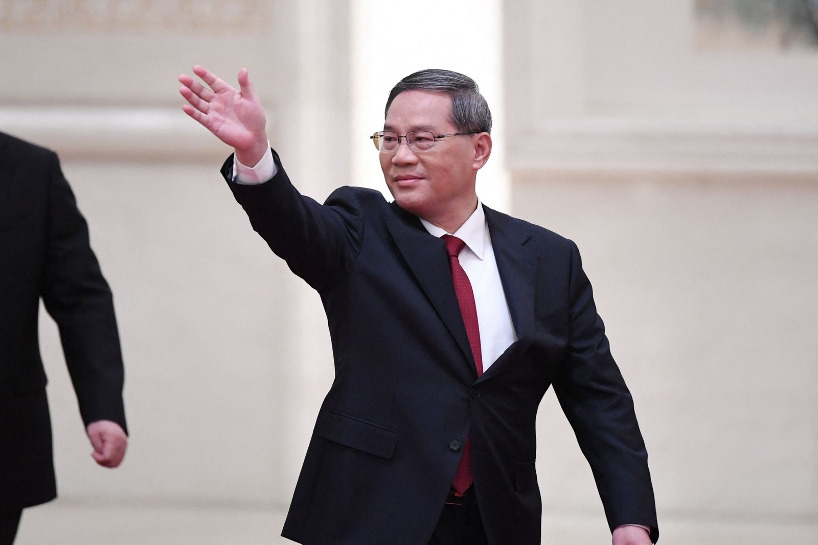رئيس وزراء الصين الجديد يفصح عن نواياه بشأن السياسات الاقتصادية