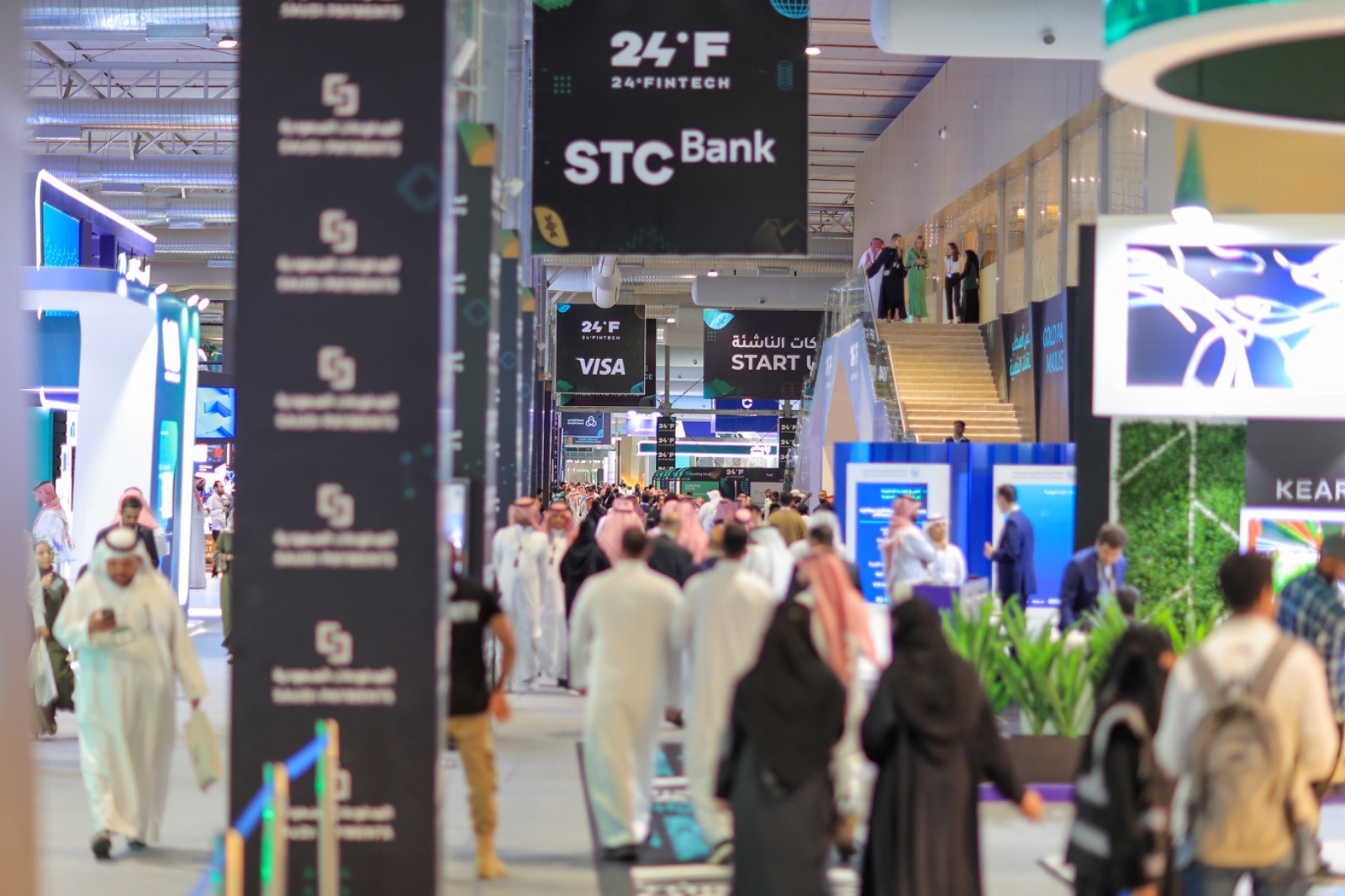 مشاركون بفاعليات مؤتمر 'فنتك 24' في الرياض، السعودية