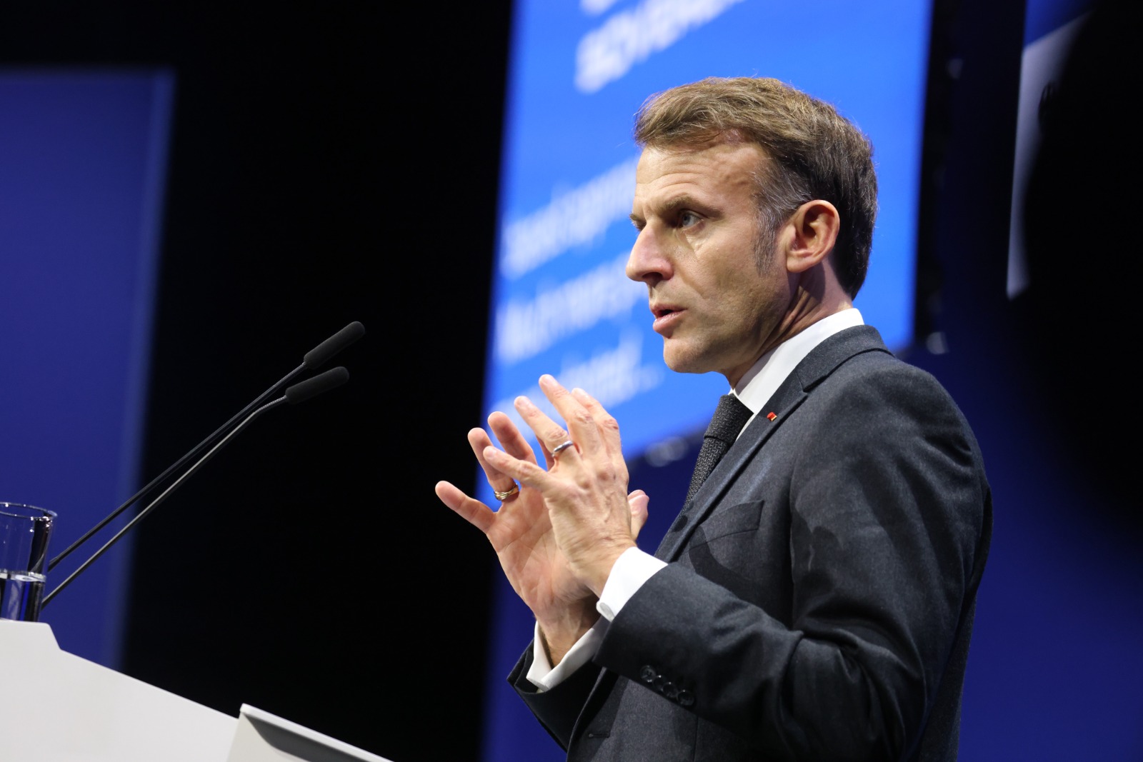 الرئيس الفرنسي إيمانويل ماكرون - بلومبرغ