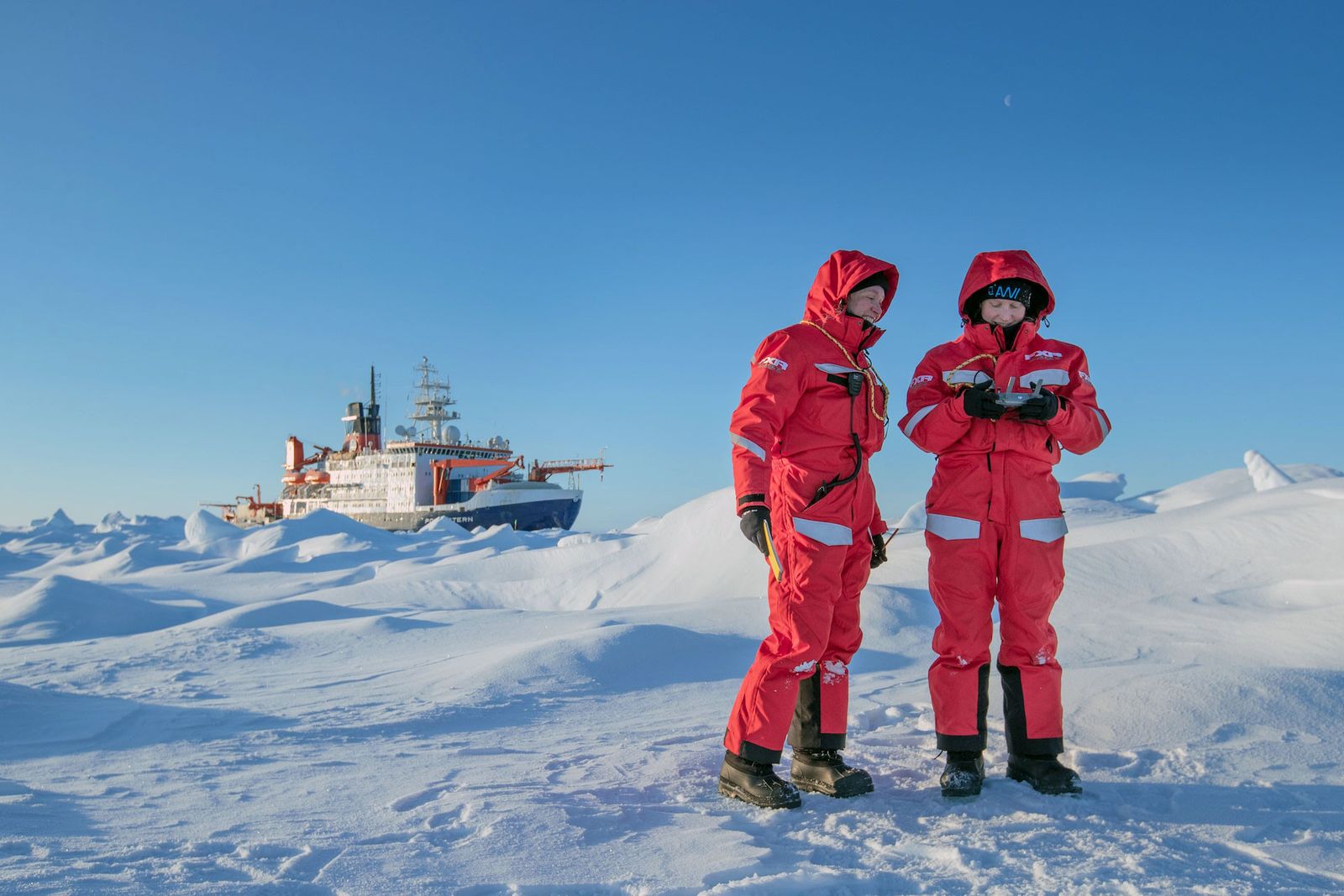 Roberta Pirazzini prepares a drone for flight over the Arctic on September 1.  Source: Jan Rohde/Alfred-Wegener-Institut